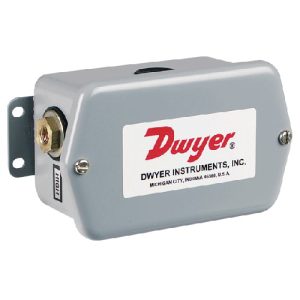 Dwyer 647 Differential Pressure Transmitter
